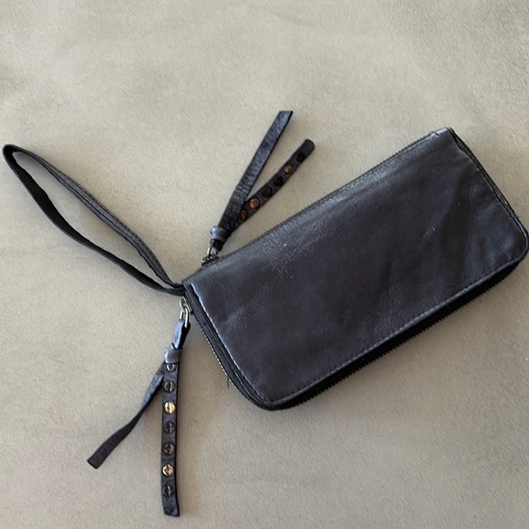 New Free People leather clutch. - Picture 2 of 9